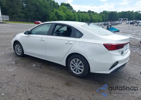 2023 Kia Forte Lx из США, поврежденный, VIN 3KPF24AD5PE677916